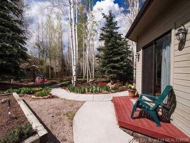 Yard/Garden.