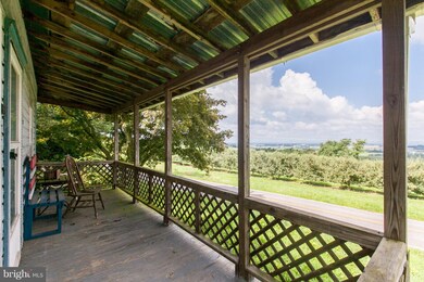 14325 Edgemont Rd, Smithsburg, MD 21783 - photo 4