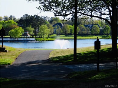 5900 Dominion Fairways Ct, Glen Allen, VA 23059 - photo 4