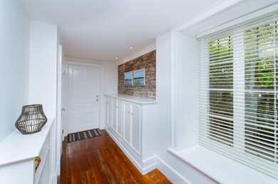 55 C Laurens St_Low Res-21