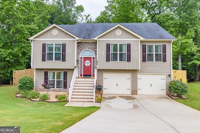 Welcome Home to 1464 Fieldstone Ct Winder GA