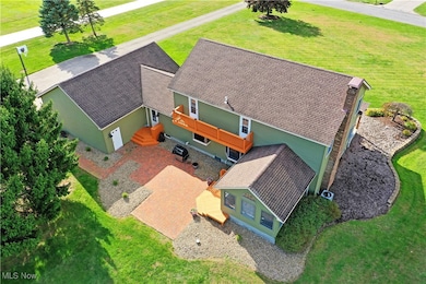 Aerial view of property and surrounding area