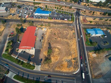 350 NE Addison Ave, Bend, OR 97701 - photo 3