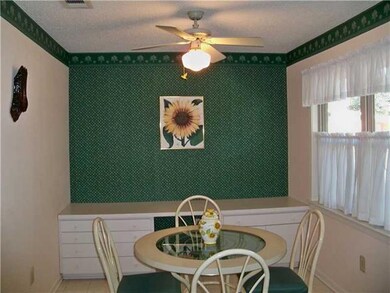 Breakfast Room. The room looks narrow by this pict