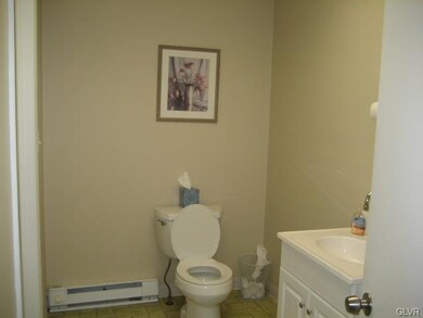 201 Main St, Easton, PA 18042 - photo 3