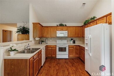 659 Majesty Crossing, Winder, GA 30680 - photo 7