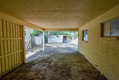 7102 Sunnyhill St, Houston, TX 77088 - photo 6