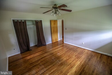 14215 Duckett Rd, Brandywine, MD 20613 - photo 7