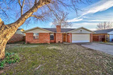 1006 W E Ave, Cache, OK 73527 - photo 3