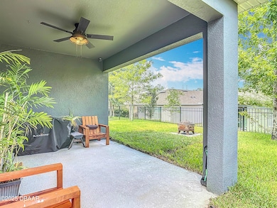 330 Charles Drive-42