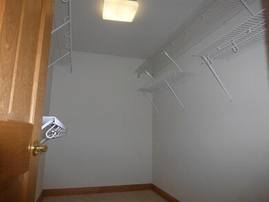 11045 Oregon Ln, Crown Point, IN 46307 - photo 7