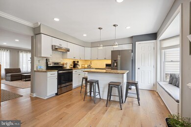 46584 Riverwood Terrace, Sterling, VA 20165 - photo 4