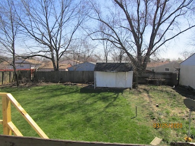 3103 Valleywood Dr, Columbus, OH 43223 - photo 4