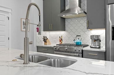 4710 Mount Vernon Dr unit 2, Austin, TX 78745 - photo 7