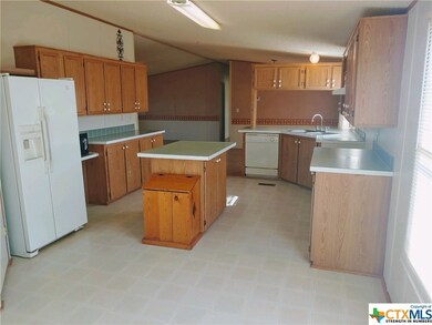 17541 Old 81, Troy, TX 76579 - photo 5