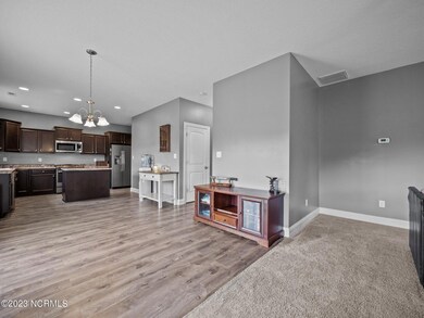 25-web-or-mls-M1B11700