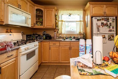 2004 S 2nd St, Allentown, PA 18103 - photo 5