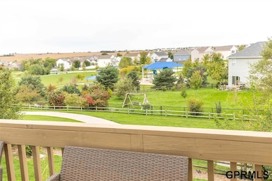 2112 Ridgeview Dr, Papillion, NE 68046 - photo 4