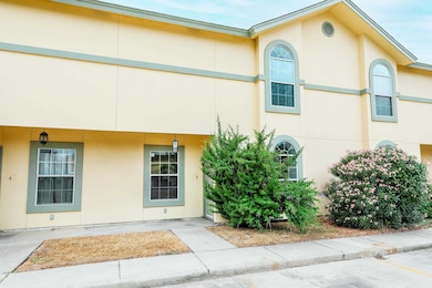 1000 Ranchway Dr unit 86, Laredo, TX 78045 - photo 4