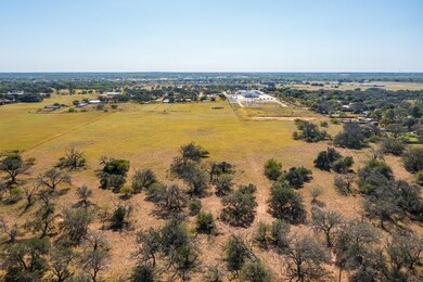 1790 W Goodwin St, Pleasanton, TX 78064 - photo 7