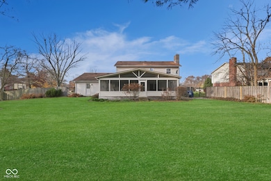 12219 Windsor Dr, Carmel, IN 46033 - photo 6