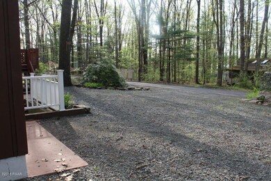 17 Oak Ln, Hawley, PA 18428 - photo 4