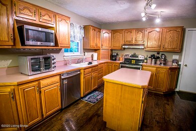 7807 Appleview Ln, Louisville, KY 40228 - photo 7