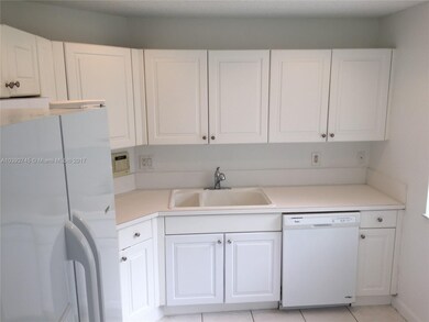 11566 NW 51st Ln unit 11566, Doral, FL 33178 - photo 2