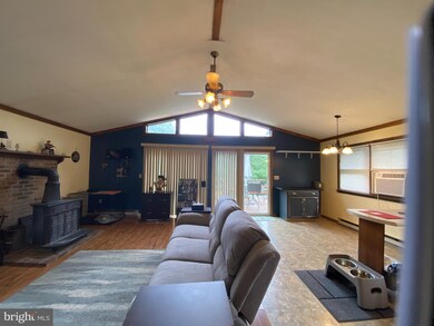 75 Givens Ln, Berkeley Springs, WV 25411 - photo 6