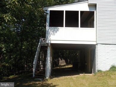 15100 Swiss Stone Ct, Burtonsville, MD 20866 - photo 2