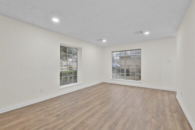 14714 Gladewick Dr, Humble, TX 77396 - photo 2