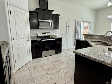 3399 E Janet Napolitano Ct, San Luis, AZ 85336 - photo 6