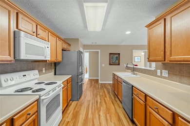 729 Stone Creek Dr unit 1, Monroe, GA 30655 - photo 5