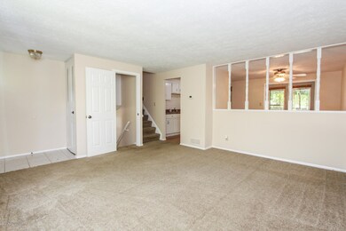 8816 Old Ironsides Dr, Louisville, KY 40228 - photo 6