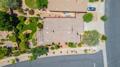 3686 E Canyon Crest Ave-004