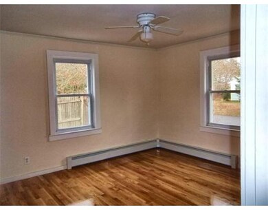 3 Juniper St unit 3, Wareham, MA 02571 - photo 4