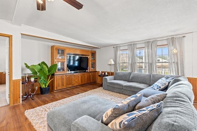 5521 Daffodil Dr, Conway, SC 29527 - photo 3