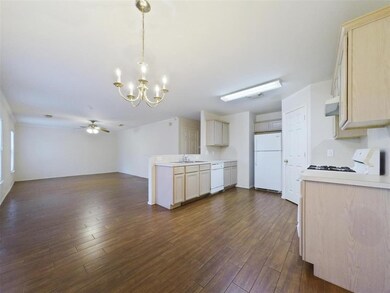 9011 Canton Park Ln, Houston, TX 77095 - photo 7