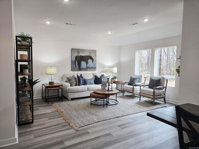 1604 Ridgefield Cir, Searcy, AR 72143 - photo 3