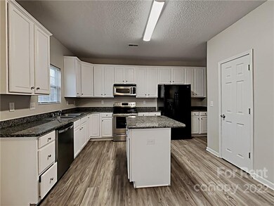 2214 Taras Trace Dr, Statesville, NC 28625 - photo 5