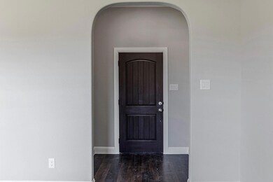 704 Lake Murray Ln, Cleburne, TX 76033 - photo 4