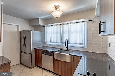 12 Edgemont Ln, Willingboro, NJ 08046 - photo 7