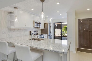 3370 10th St N unit 1304, Naples, FL 34103 - photo 3