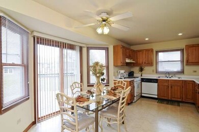 3438 Grandville Ave, Gurnee, IL 60031 - photo 3