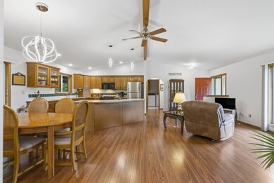 264 Fox Fire Knoll Dr, Kimberling City, MO 65686 - photo 3