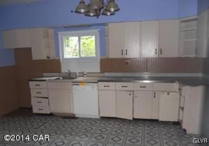 208 W Main St, Weatherly, PA 18255 - photo 4