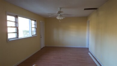 124 Carter Cir, Warner Robins, GA 31093 - photo 3