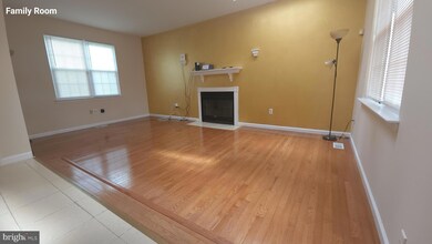 6818 Sauter Ln, Gwynn Oak, MD 21207 - photo 6