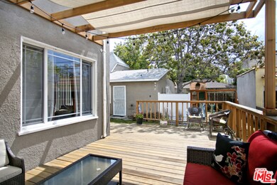 2202 Buckingham Rd, Los Angeles, CA 90016 - photo 4