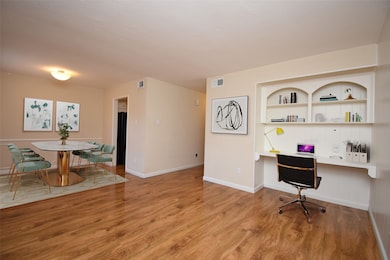 1265 Country Place Dr, Houston, TX 77079 - photo 4